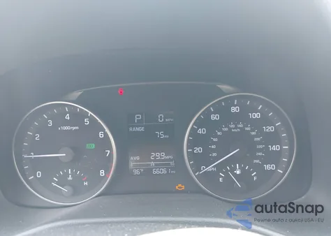 2017 Hyundai Elantra Se z USA, uszkodzony, nr VIN KMHD84LF5HU206352